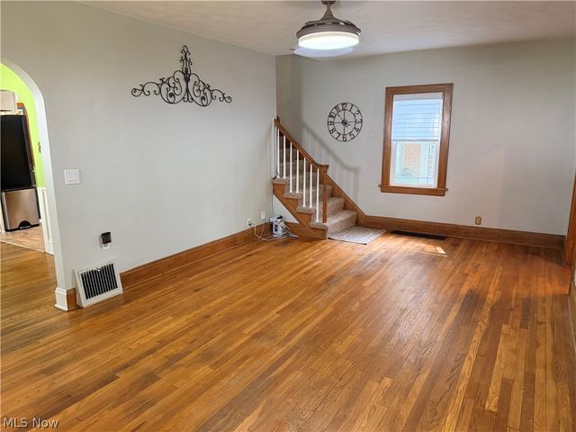 546 Letchworth Drive, Akron, OH 44303