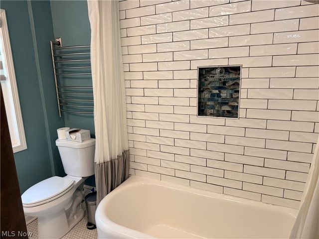 546 Letchworth Drive, Akron, OH 44303