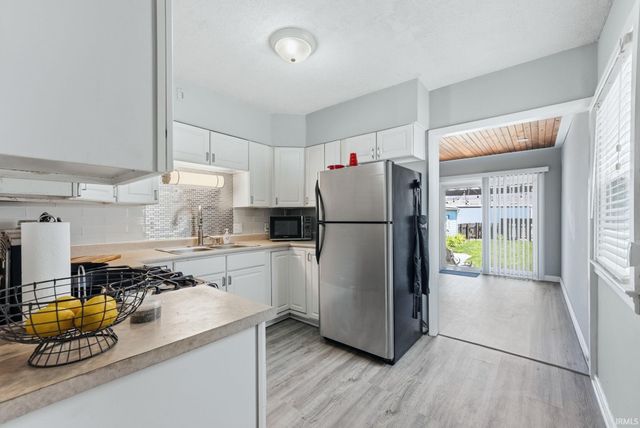 4229 Tacoma Avenue, Fort Wayne, IN 46807