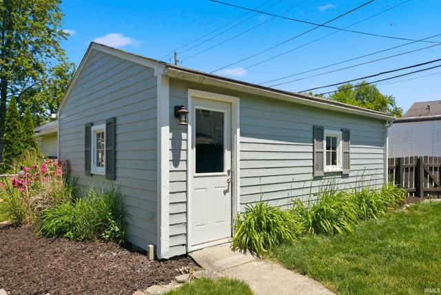 4229 Tacoma Avenue, Fort Wayne, IN 46807