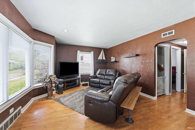 4229 Tacoma Avenue, Fort Wayne, IN 46807