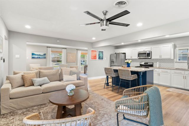 10647 Chesterton Drive, Dallas, TX 75238