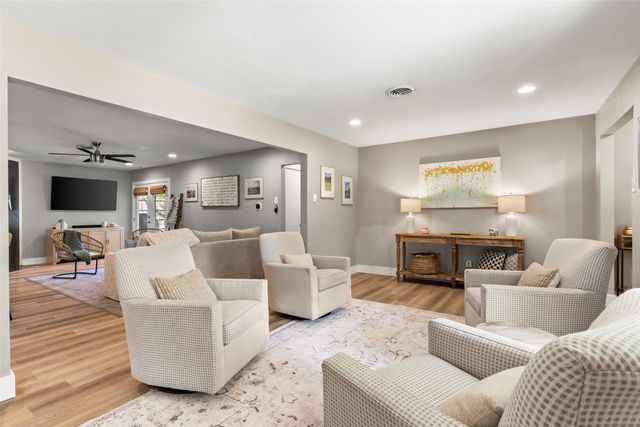 10647 Chesterton Drive, Dallas, TX 75238