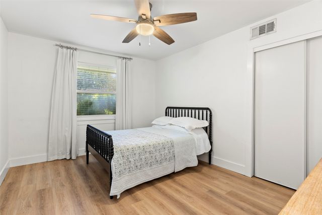 10647 Chesterton Drive, Dallas, TX 75238