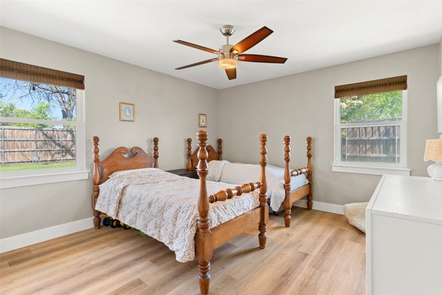 10647 Chesterton Drive, Dallas, TX 75238