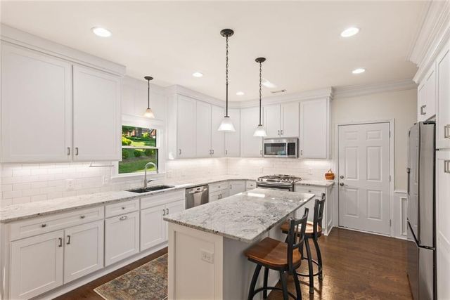 1905 Broadwell Oaks Drive, Alpharetta, GA 30004