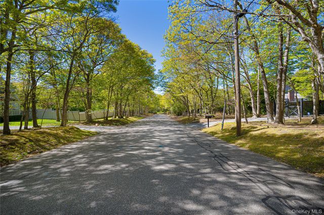 50 Runnymeade Drive, East Hampton, NY 11937