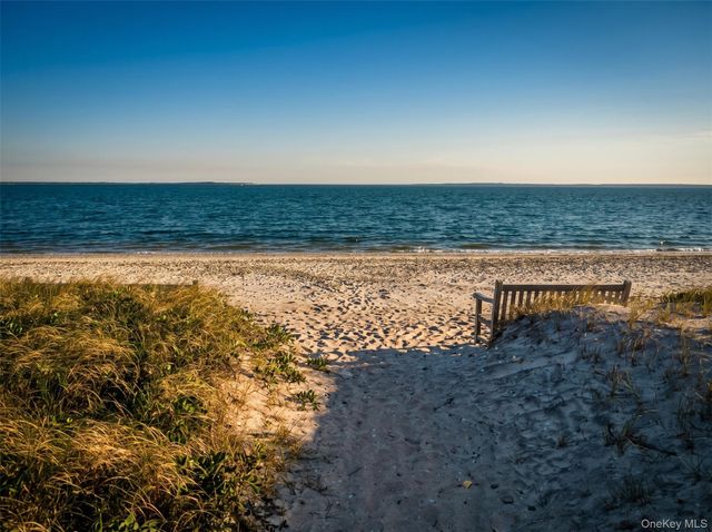 50 Runnymeade Drive, East Hampton, NY 11937