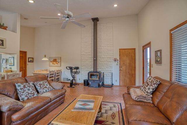 3 Tres Hermanos Road, Placitas, NM 87043