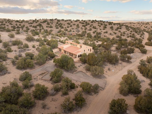 3 Tres Hermanos Road, Placitas, NM 87043