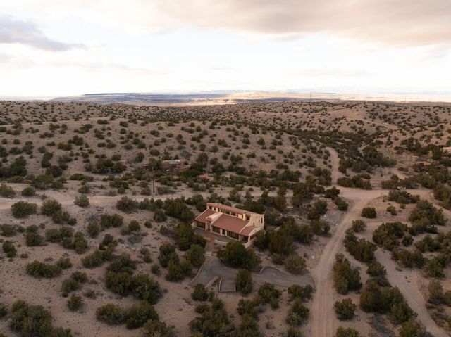 3 Tres Hermanos Road, Placitas, NM 87043