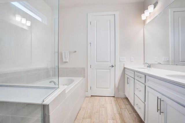 704 FOX EDGE COURT, Oviedo, FL 32765