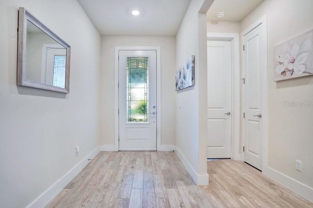 704 FOX EDGE COURT, Oviedo, FL 32765