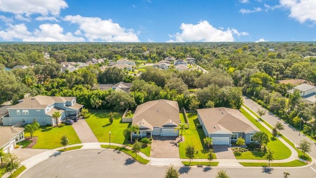 Image 46 of property listing at 704 FOX EDGE COURT, Oviedo, FL 32765