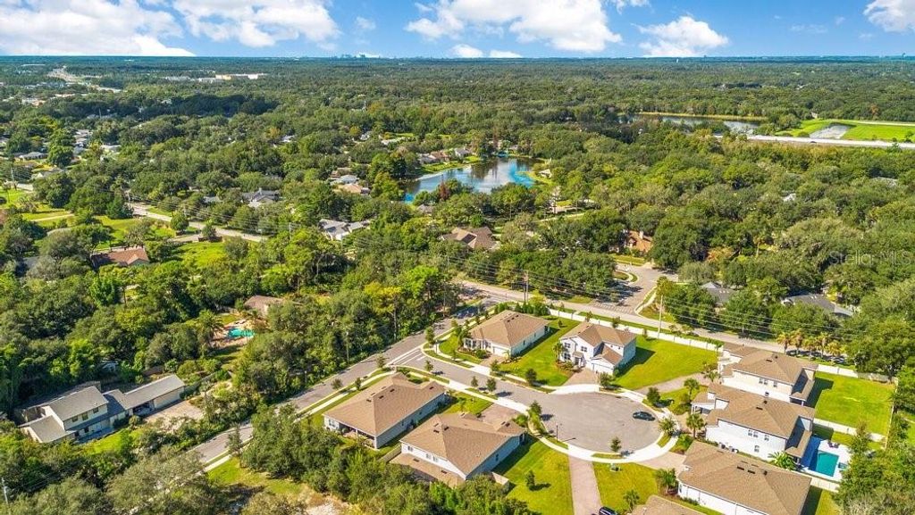 Image 47 of property listing at 704 FOX EDGE COURT, Oviedo, FL 32765