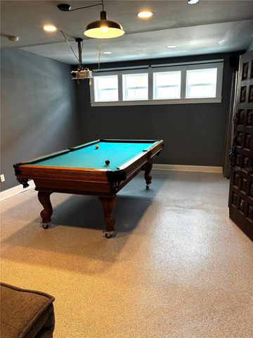 945 11TH STREET N, St Petersburg, FL 33705