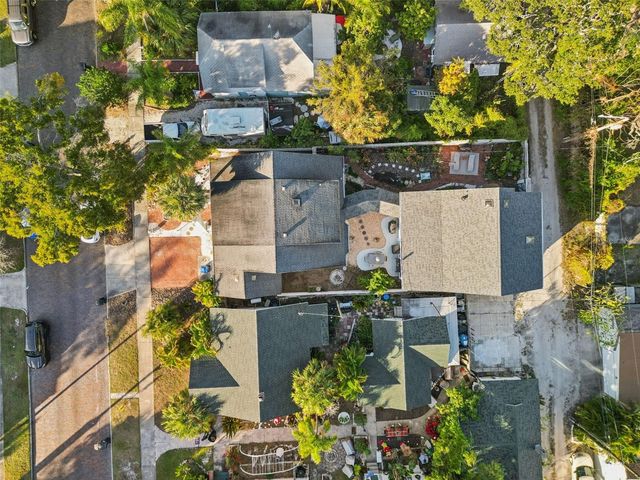 945 11TH STREET N, St Petersburg, FL 33705