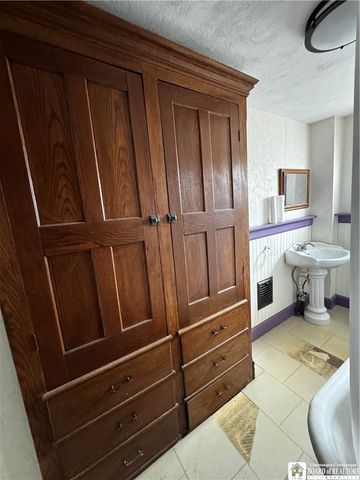 23 Prather Avenue, Jamestown, NY 14701