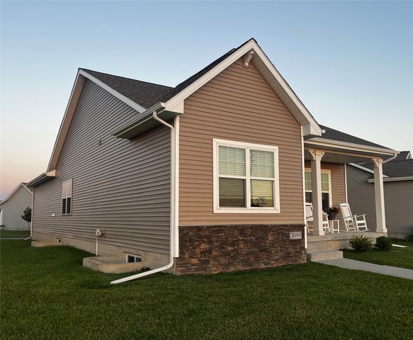 3099 NW Irvinedale Drive, Ankeny, IA 50023
