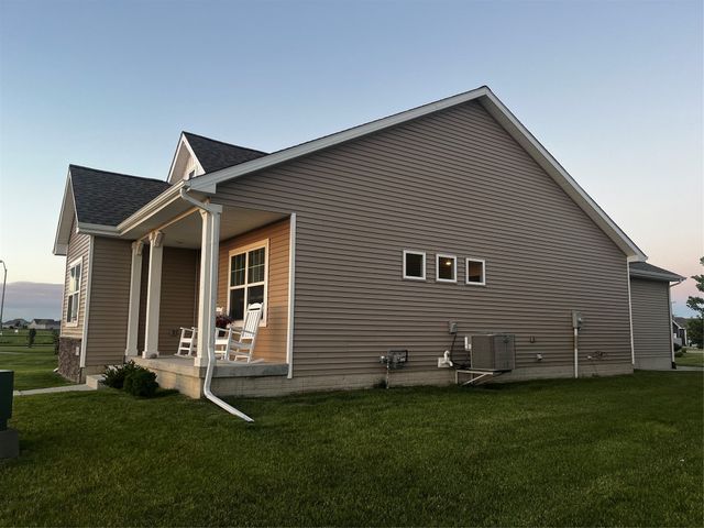 3099 NW Irvinedale Drive, Ankeny, IA 50023