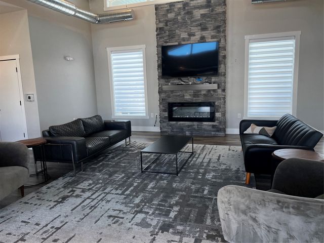 3099 NW Irvinedale Drive, Ankeny, IA 50023