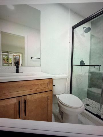 190 Seville H H, Delray Beach, FL 33446