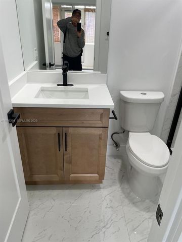 190 Seville H H, Delray Beach, FL 33446