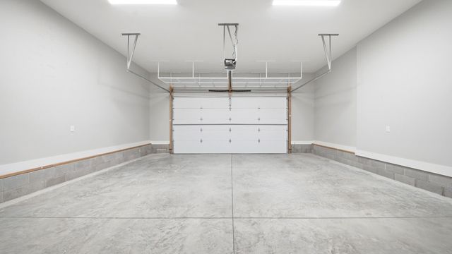 8942 Grey Reed Drive, Ooltewah, TN 37363