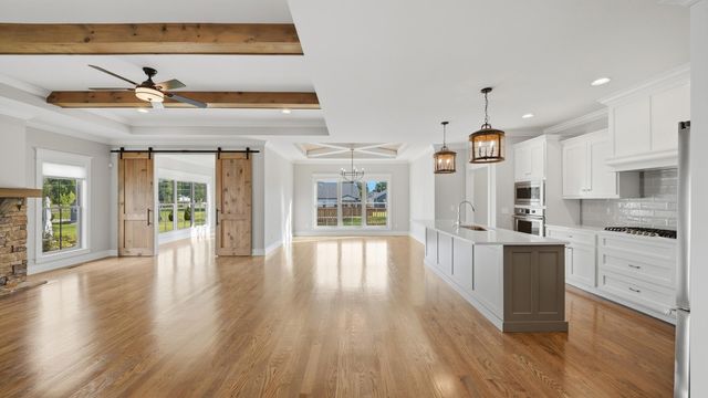 8942 Grey Reed Drive, Ooltewah, TN 37363