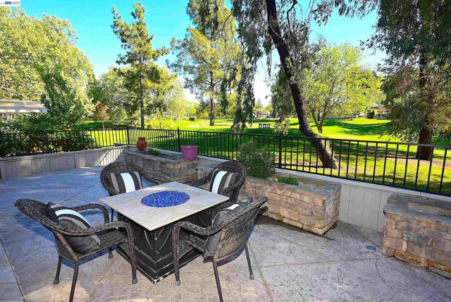 597 Saint George Rd, Danville, CA 94526