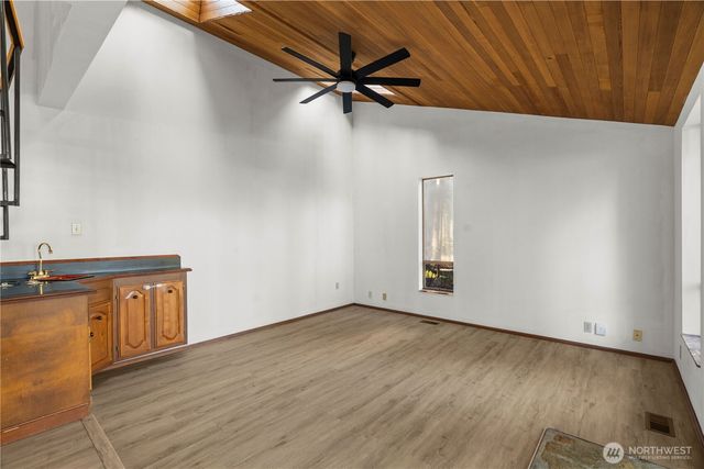 1031 E Manzanita Drive, Union, WA 98592