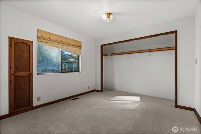 1031 E Manzanita Drive, Union, WA 98592