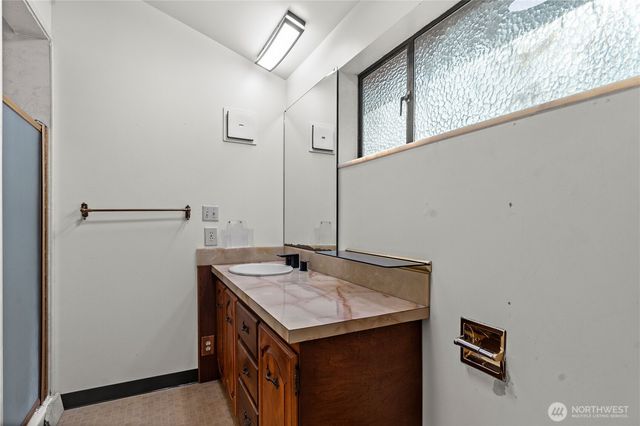 1031 E Manzanita Drive, Union, WA 98592