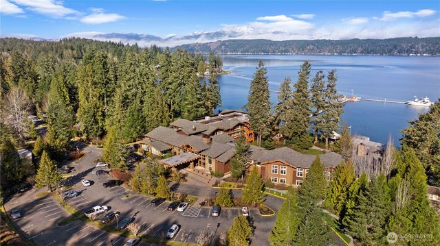 1031 E Manzanita Drive, Union, WA 98592