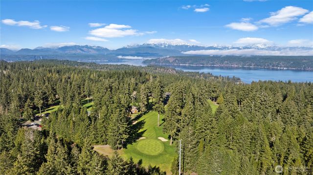 1031 E Manzanita Drive, Union, WA 98592