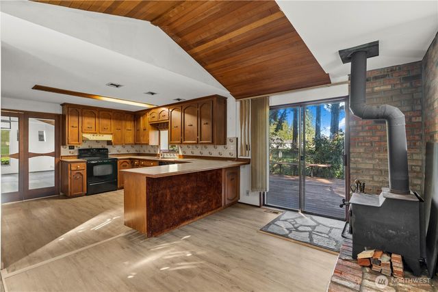 1031 E Manzanita Drive, Union, WA 98592