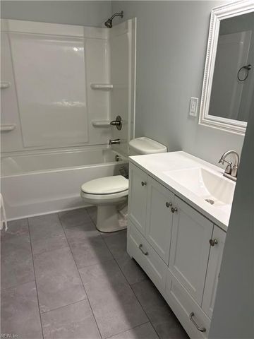 1308 Jackie DR, Chesapeake, VA 23324
