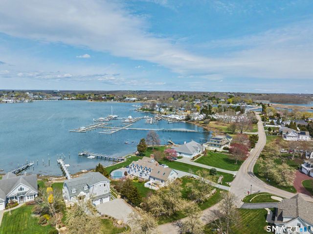 83 Old North Road, Stonington, CT 06355
