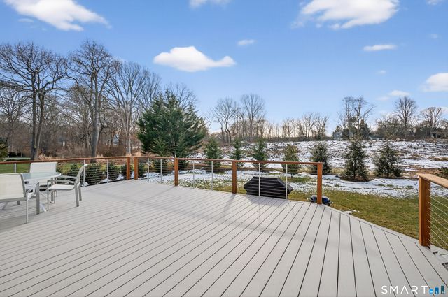 83 Old North Road, Stonington, CT 06355