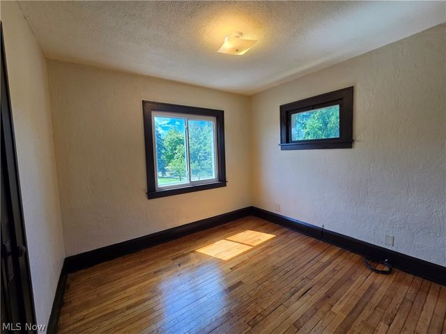 5223 Paine Avenue, Maple Heights, OH 44137