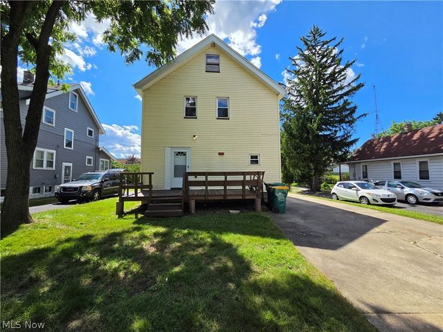 5223 Paine Avenue, Maple Heights, OH 44137