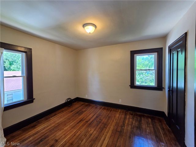 5223 Paine Avenue, Maple Heights, OH 44137