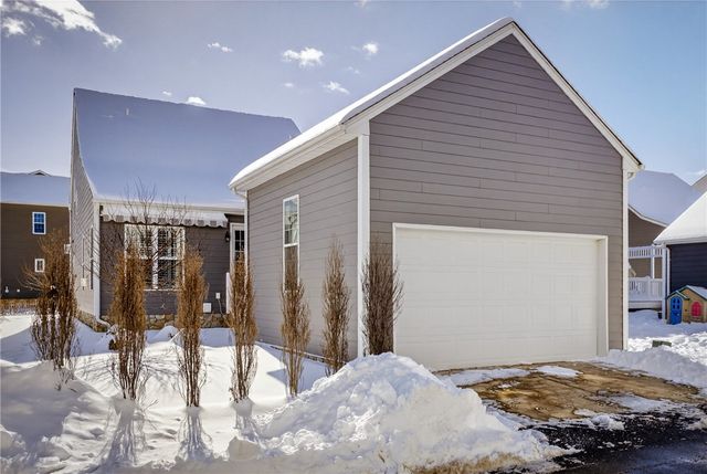 1508 Orion Rd, South Fayette, PA 15017