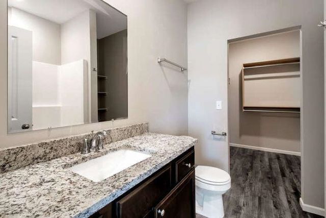 1339 N Azena St, Andover, KS 67002