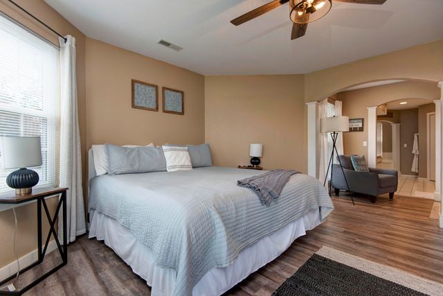 1302 Rocky Shore Terrace, Kimberling City, MO 65686