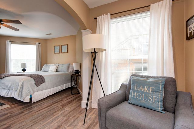 1302 Rocky Shore Terrace, Kimberling City, MO 65686