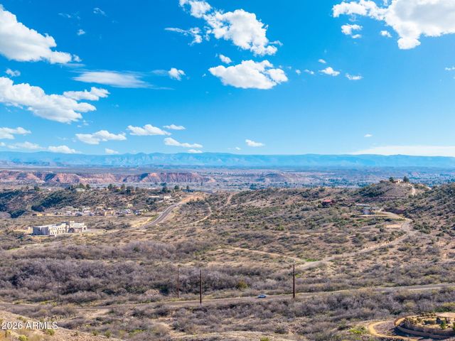 278 WHISTLE STOP Road, Clarkdale, AZ 86324