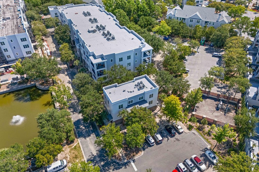 200 River Landing Drive C102, Charleston, SC 29492