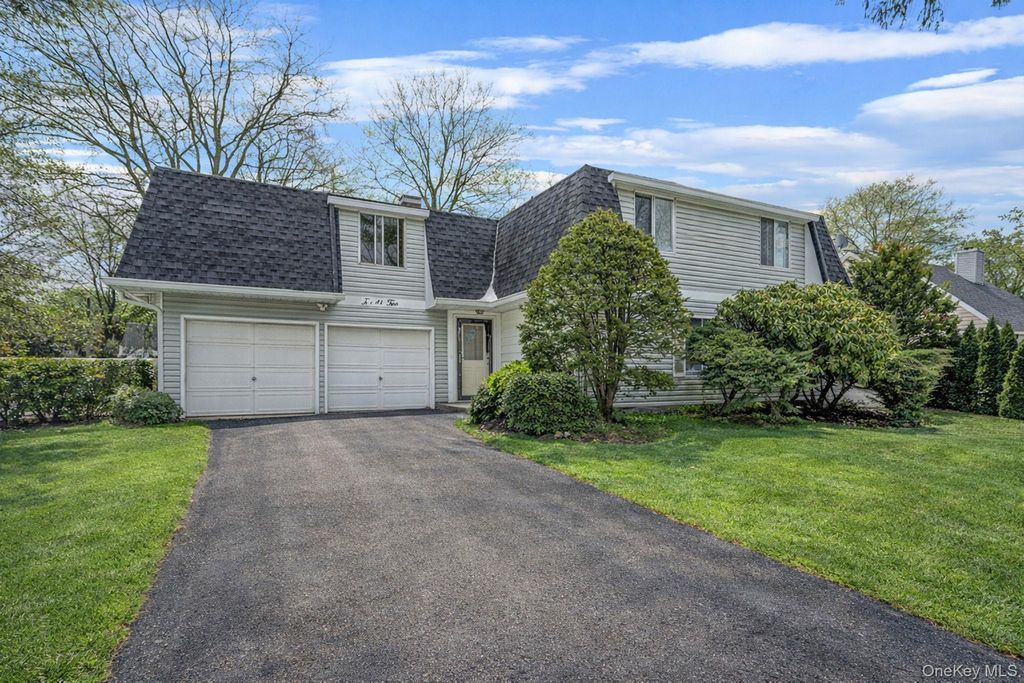 22 Meyer Lane, Medford, NY 11763 — photo 2