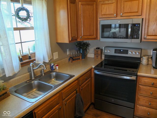 31 Hickory Lane S, Crawfordsville, IN 47933